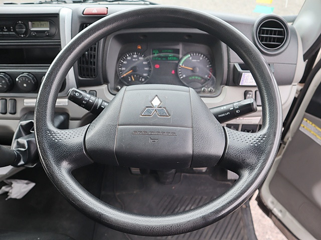 三菱ふそう キャンター 小型 平ボディ TPG-FEB90(101388) 4枚目