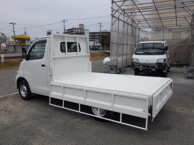 トヨタ ライトエース 小型 平ボディ DBF-S402U(101387) 22枚目
