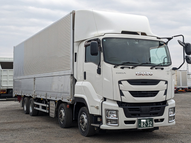 いすゞ ギガ 大型 ウィング QKG-CYJ77B(101389) 3枚目