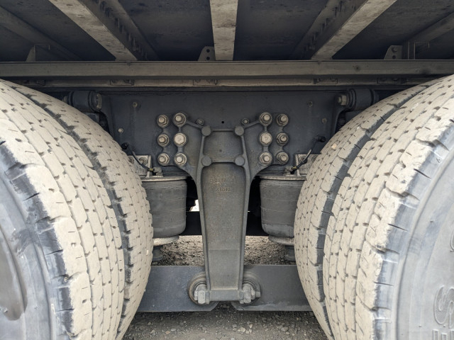 いすゞ ギガ 大型 ウィング QKG-CYJ77B(101389) 25枚目