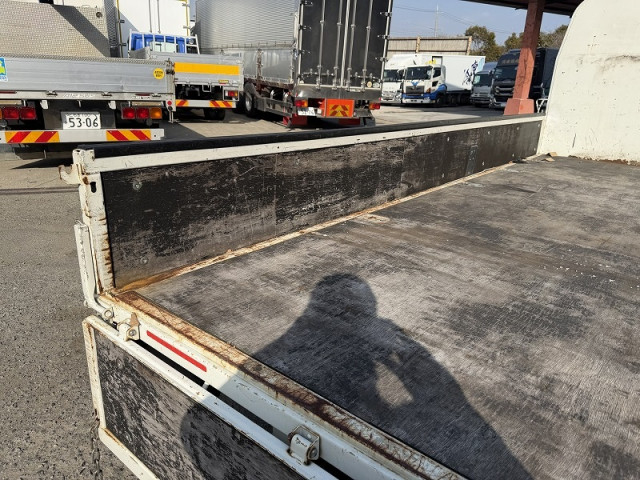 いすゞ エルフ 小型 平ボディ TRG-NPR85AR(101390) 11枚目