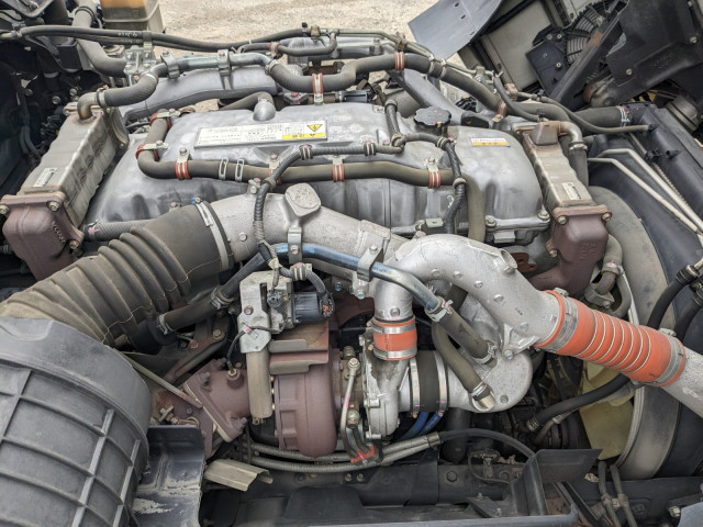 いすゞ ギガ 大型 ウィング QKG-CYJ77B(101389) 48枚目