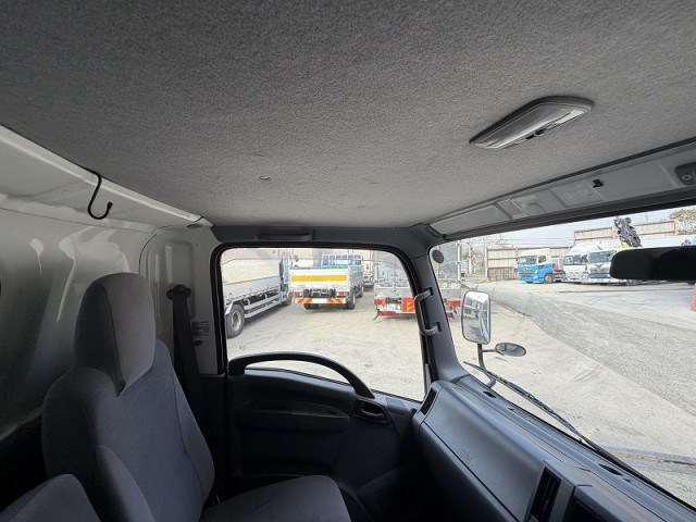 いすゞ エルフ 小型 平ボディ TRG-NPR85AR(101390) 25枚目