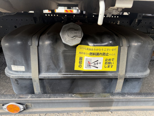 いすゞ エルフ 小型 平ボディ TRG-NPR85AR(101390) 32枚目