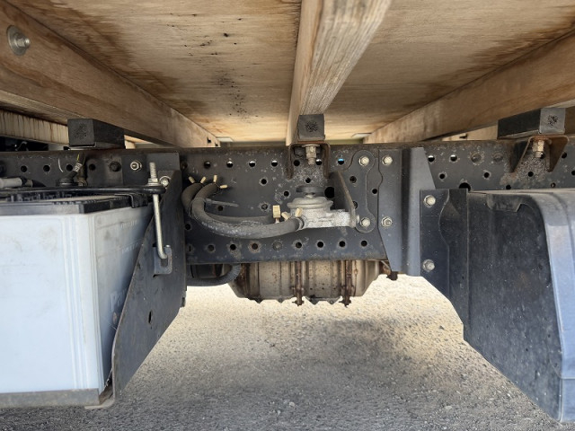 いすゞ エルフ 小型 平ボディ TRG-NPR85AR(101390) 37枚目