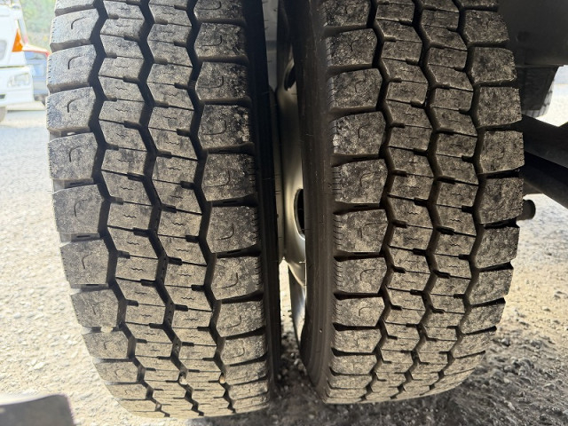 いすゞ エルフ 小型 平ボディ TRG-NPR85AR(101390) 43枚目