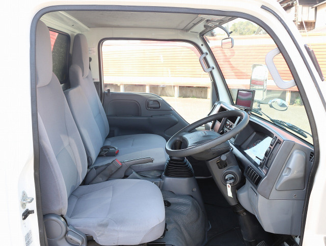 いすゞ エルフ 小型 平ボディ TRG-NHS85A(101391) 35枚目