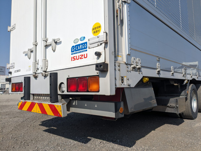 いすゞ ギガ 大型 ウィング QKG-CYJ77B(101392) 7枚目