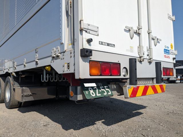 いすゞ ギガ 大型 ウィング QKG-CYJ77B(101392) 8枚目