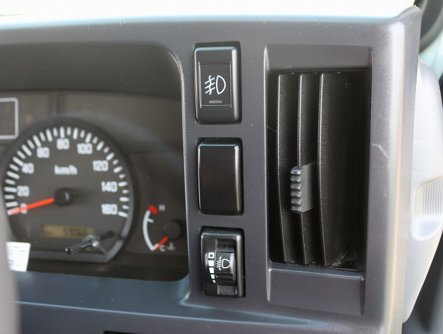 いすゞ エルフ 小型 平ボディ TRG-NHS85A(101391) 40枚目