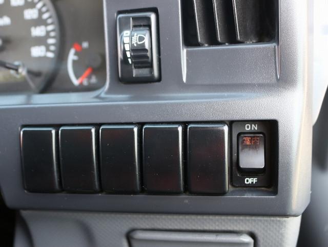 いすゞ エルフ 小型 平ボディ TRG-NHS85A(101391) 45枚目