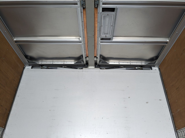 いすゞ ギガ 大型 ウィング QKG-CYJ77B(101392) 15枚目