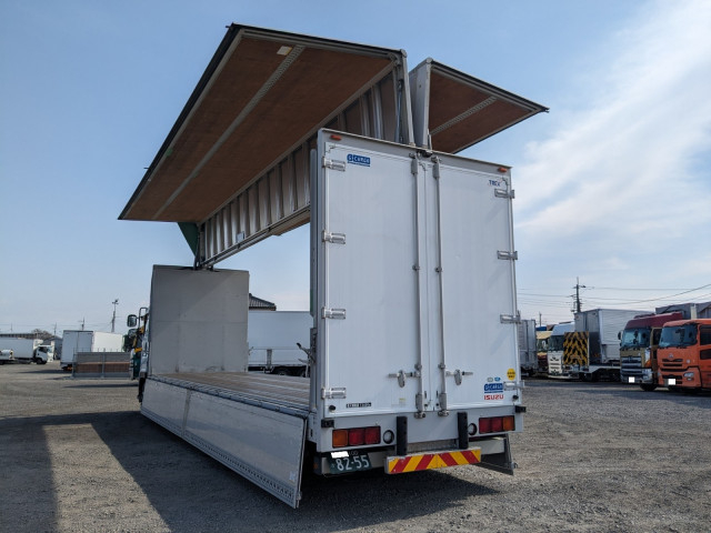 いすゞ ギガ 大型 ウィング QKG-CYJ77B(101392) 34枚目