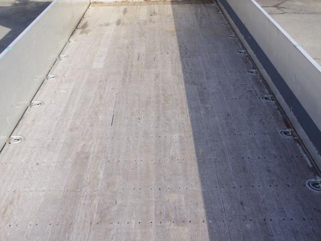 三菱ふそう ファイター 増トン 平ボディ QDG-FQ62F(101394) 12枚目