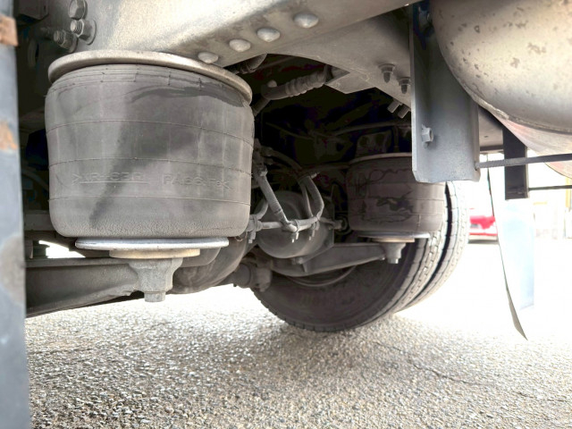 いすゞ フォワード 増トン 冷蔵冷凍バン LKG-FTR90T2(101395) 12枚目