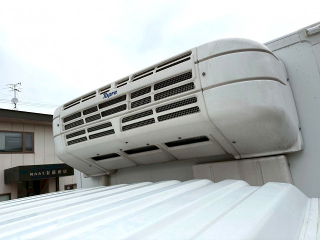 いすゞ フォワード 増トン 冷蔵冷凍バン LKG-FTR90T2(101395) 13枚目