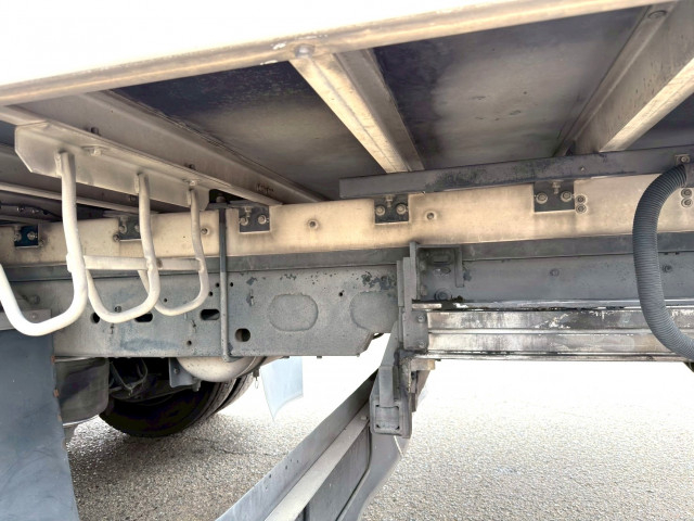 いすゞ フォワード 増トン 冷蔵冷凍バン LKG-FTR90T2(101395) 14枚目