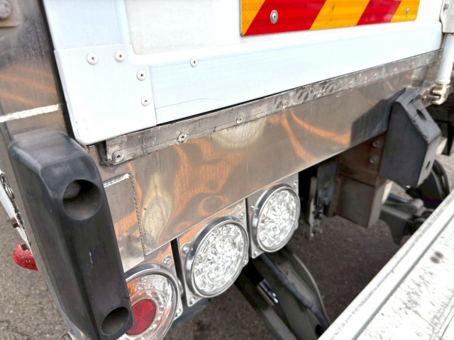 いすゞ フォワード 増トン 冷蔵冷凍バン LKG-FTR90T2(101395) 21枚目