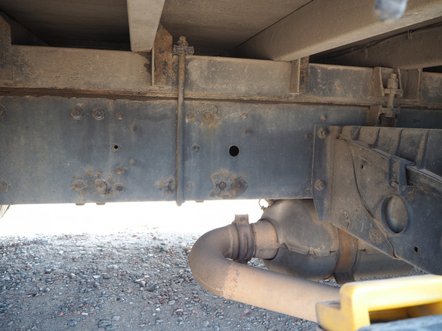 三菱ふそう スーパーグレート 大型 平ボディ（クレーン付） QPG-FS60VZ(101397) 32枚目