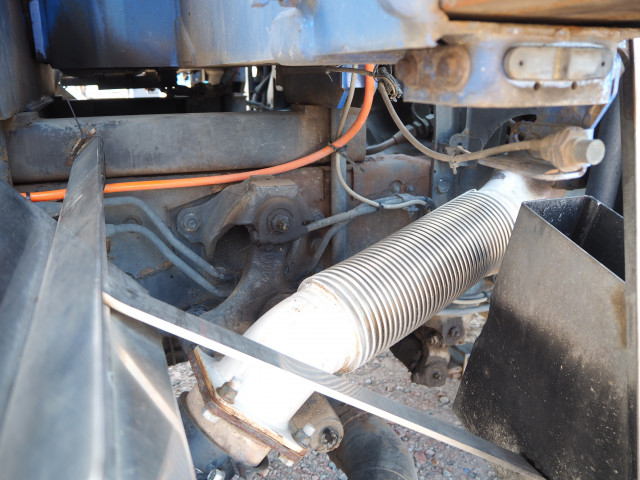 三菱ふそう スーパーグレート 大型 平ボディ（クレーン付） QPG-FS60VZ(101397) 35枚目