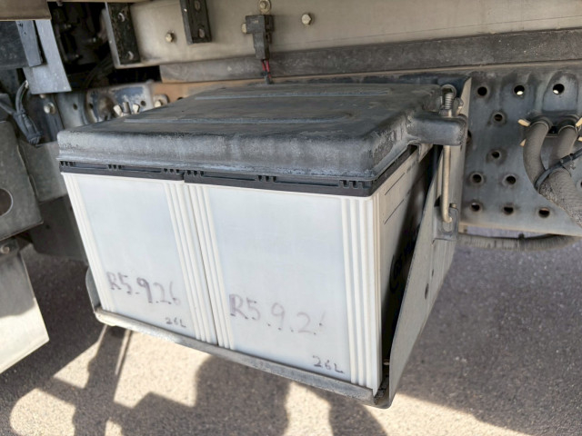 いすゞ エルフ 小型 冷蔵冷凍バン TPG-NPR85AN(101398) 19枚目