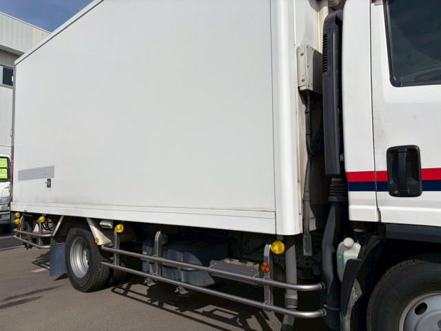 いすゞ エルフ 小型 冷蔵冷凍バン TPG-NPR85AN(101398) 25枚目