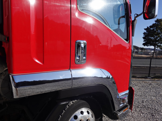 いすゞ フォワード 中型 バン TKG-FRR90T2(101400) 7枚目