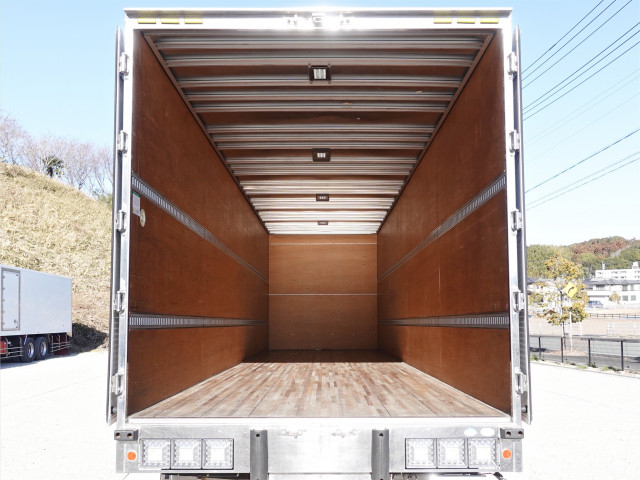 いすゞ フォワード 中型 バン TKG-FRR90T2(101400) 15枚目