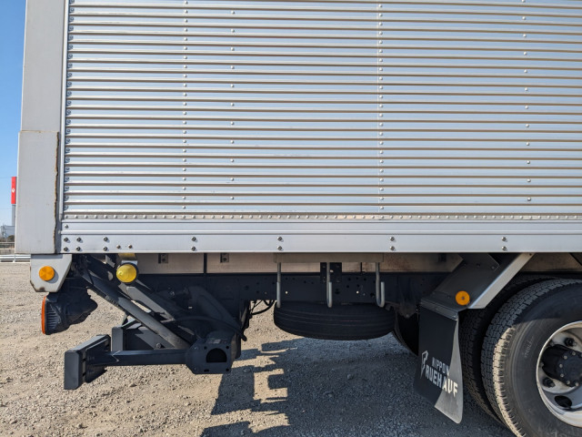 日野 レンジャー 中型 バン TKG-FC9JKAA(101402) 32枚目