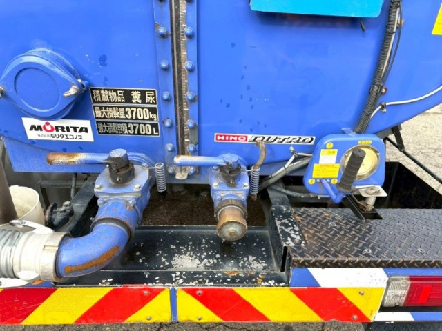 日野 デュトロ 小型 バキュームカー/糞尿車 TKG-XZU700X(101404) 6枚目