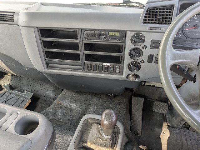 三菱ふそう ファイター 中型 コンテナ専用車 TKG-FK71F(101403) 25枚目