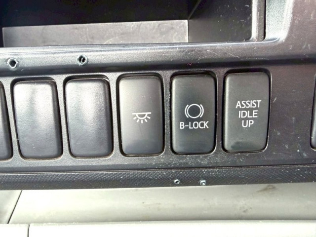 日野 デュトロ 小型 バキュームカー/糞尿車 TKG-XZU700X(101404) 24枚目