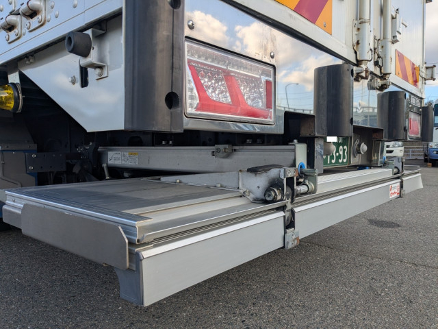 いすゞ フォワード 中型 ウィング TKG-FRR90T2(101409) 3枚目