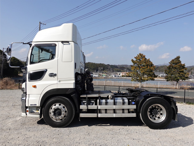 日野 プロフィア 大型 トラクタ QPG-SH1EDDG(101410) 10枚目