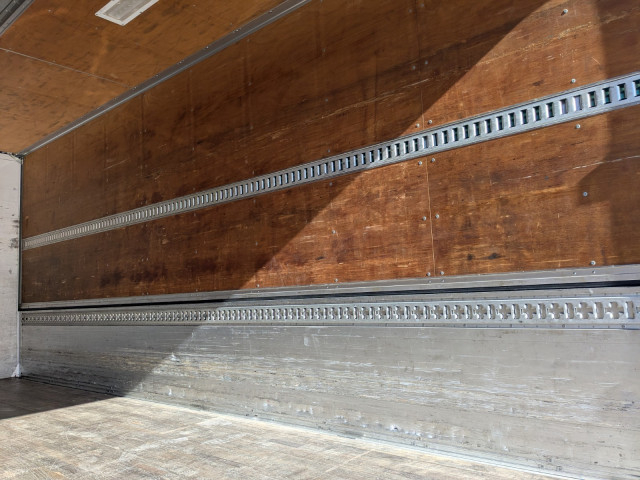 いすゞ フォワード 中型 ウィング TKG-FRR90T2(101409) 11枚目