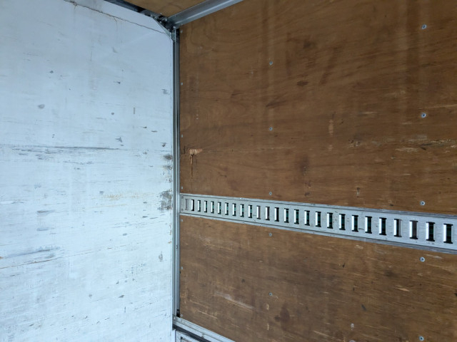 いすゞ フォワード 中型 ウィング TKG-FRR90T2(101409) 24枚目