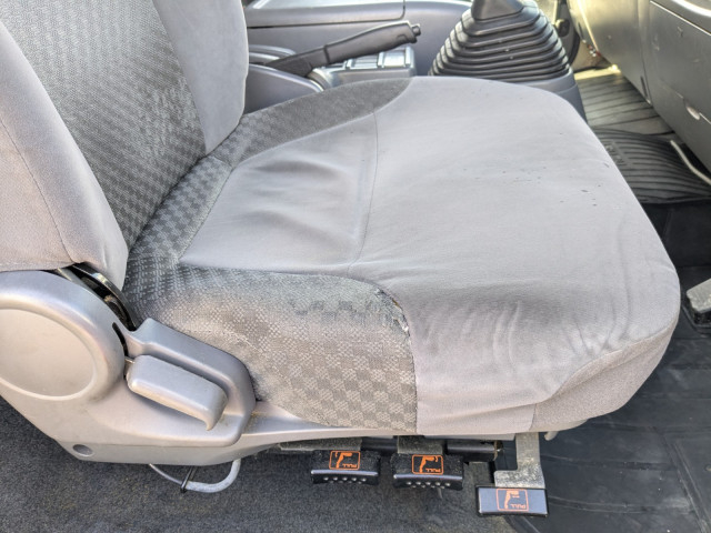 いすゞ フォワード 中型 ウィング TKG-FRR90T2(101409) 34枚目