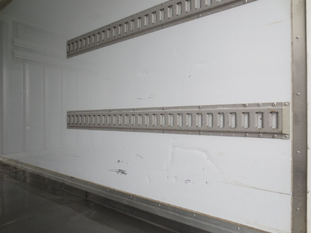 三菱ふそう キャンター 小型 冷蔵冷凍バン TPG-FBA00(101421) 26枚目