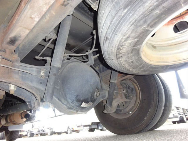 日野 レンジャー 中型 塵芥車（プレス式） TKG-FC9JGAA(101423) 11枚目