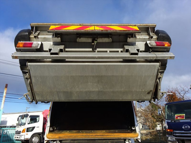 日野 レンジャー 中型 塵芥車（プレス式） TKG-FC9JGAA(101423) 23枚目