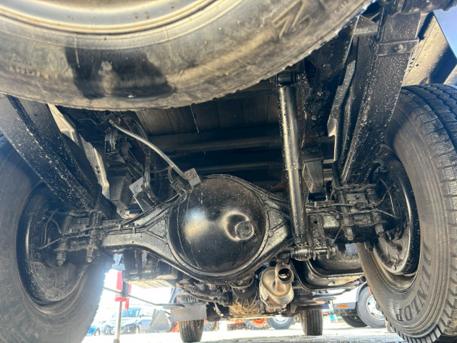 いすゞ エルフ 小型 平ボディ（クレーン付） TKG-NMR85AN(101426) 17枚目