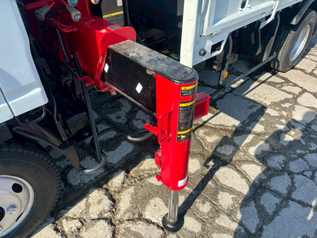 いすゞ エルフ 小型 平ボディ（クレーン付） TKG-NMR85AN(101426) 20枚目