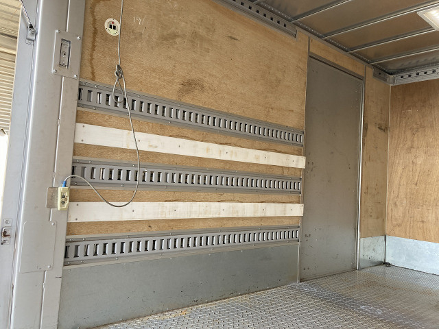 いすゞ エルフ 小型 バン TKG-NMR85N(101427) 23枚目