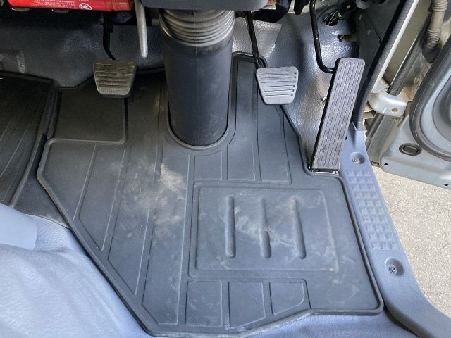 いすゞ エルフ 小型 バン TKG-NMR85N(101427) 44枚目