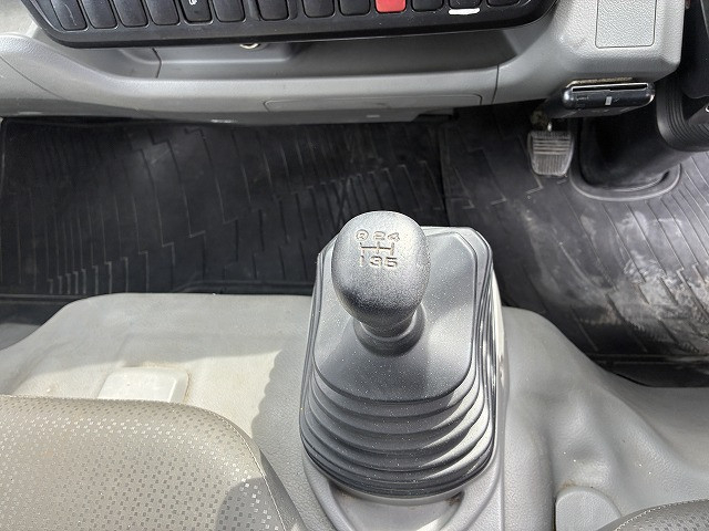 日野 デュトロ 小型 平ボディ TKG-XZU650M(101428) 29枚目