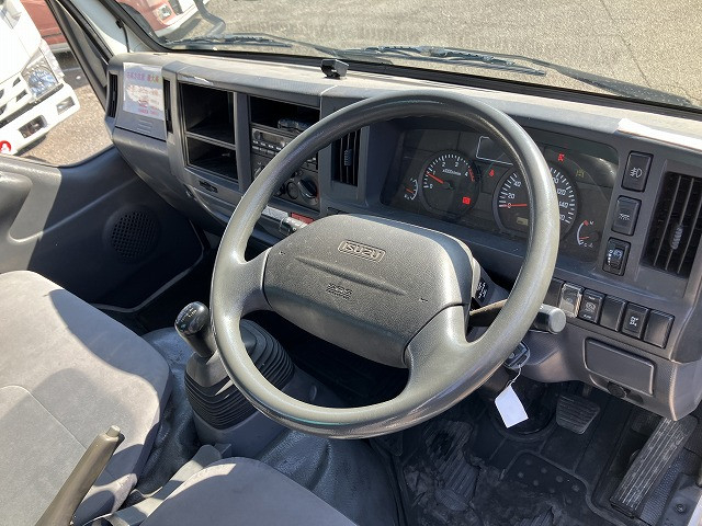 いすゞ エルフ 小型 平ボディ（クレーン付） TKG-NKR85R(101429) 31枚目