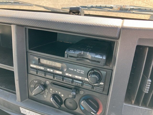 いすゞ エルフ 小型 平ボディ（クレーン付） TKG-NKR85R(101429) 36枚目