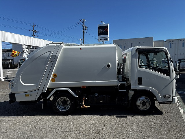 いすゞ エルフ 小型 塵芥車（プレス式） TKG-NMR85AN(101434) 5枚目