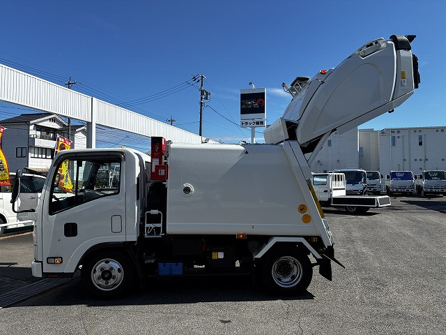 いすゞ エルフ 小型 塵芥車（プレス式） TKG-NMR85AN(101434) 12枚目