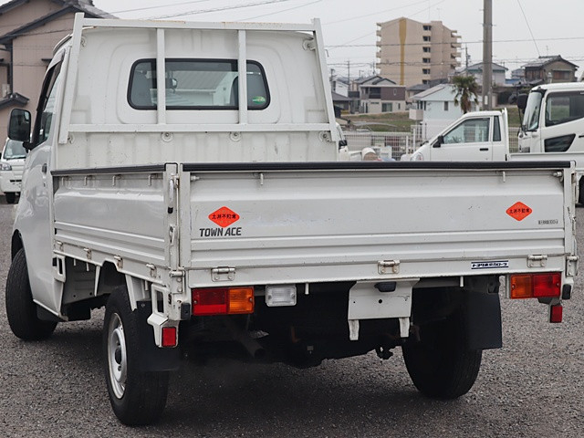 トヨタ タウンエース 小型 平ボディ ABF-S402U(101435) 2枚目
